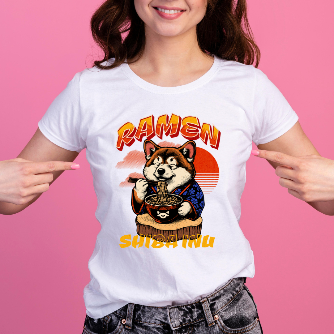 Camiseta Perro Shibu Come Ramen